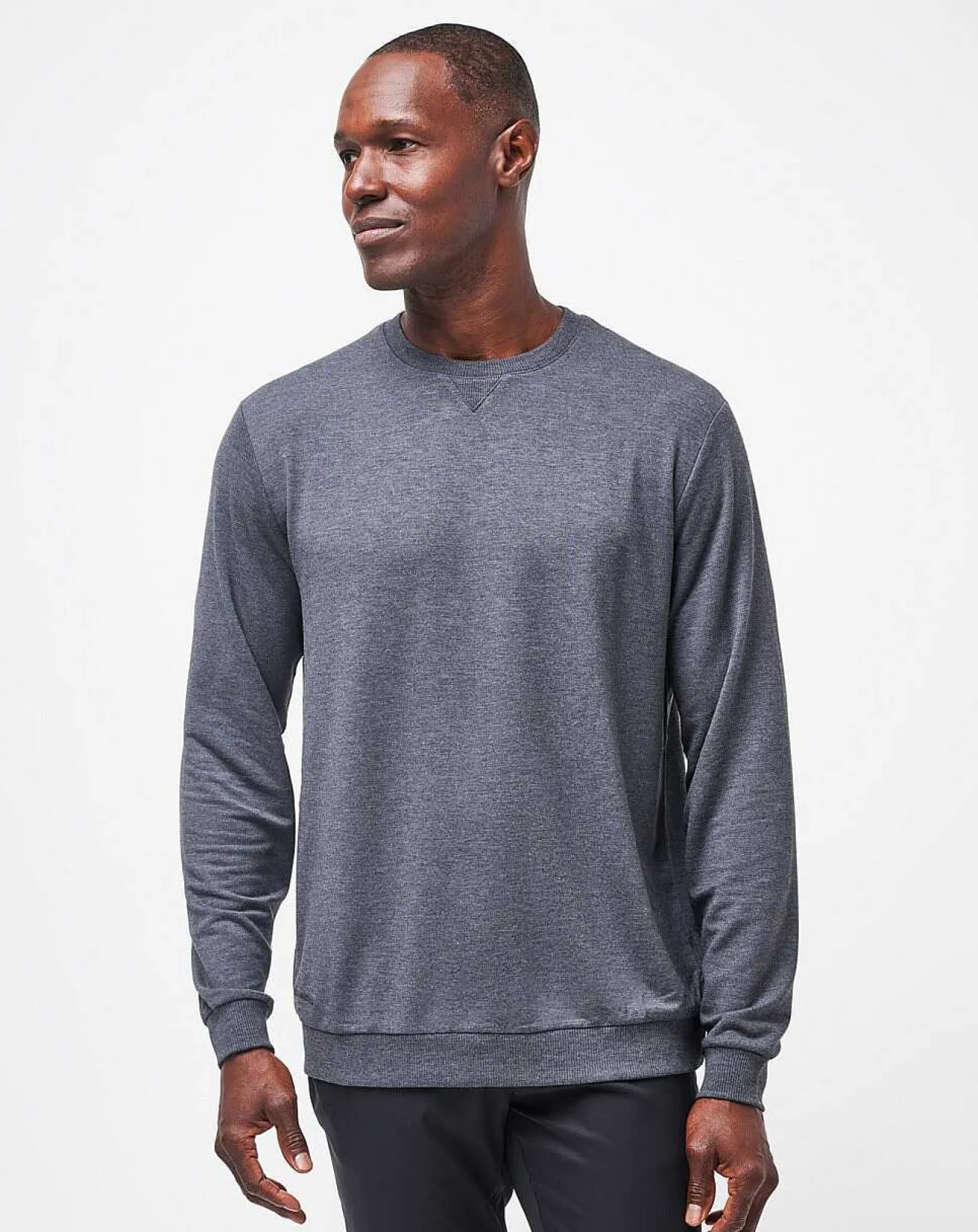 TravisMathew Hoodies & Sweatshirts>Amenities Crew
