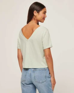 TravisMathew Shirts & Tops>Calm Waters Vneck Top