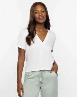 TravisMathew Shirts & Tops>Chase The Light V-Neck Top