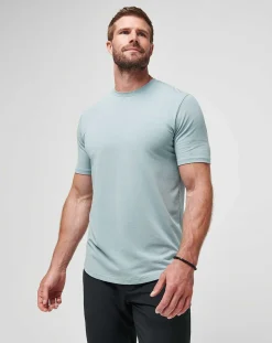 TravisMathew Tees>Cloud Crew Tee