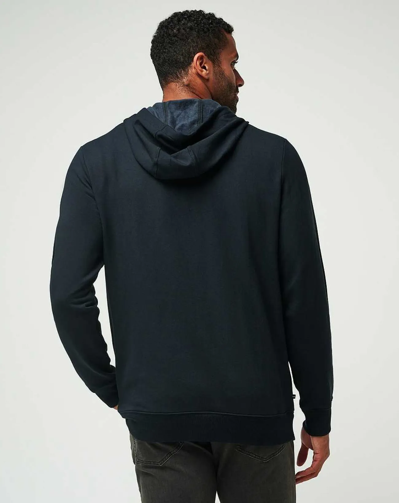 TravisMathew Hoodies & Sweatshirts>Cloud Hoodie