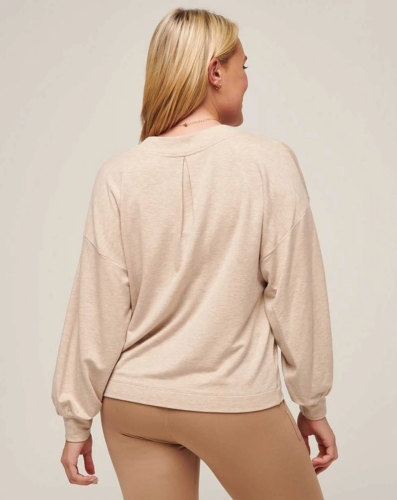 TravisMathew Shirts & Tops>Cloud Terry Vneck Top
