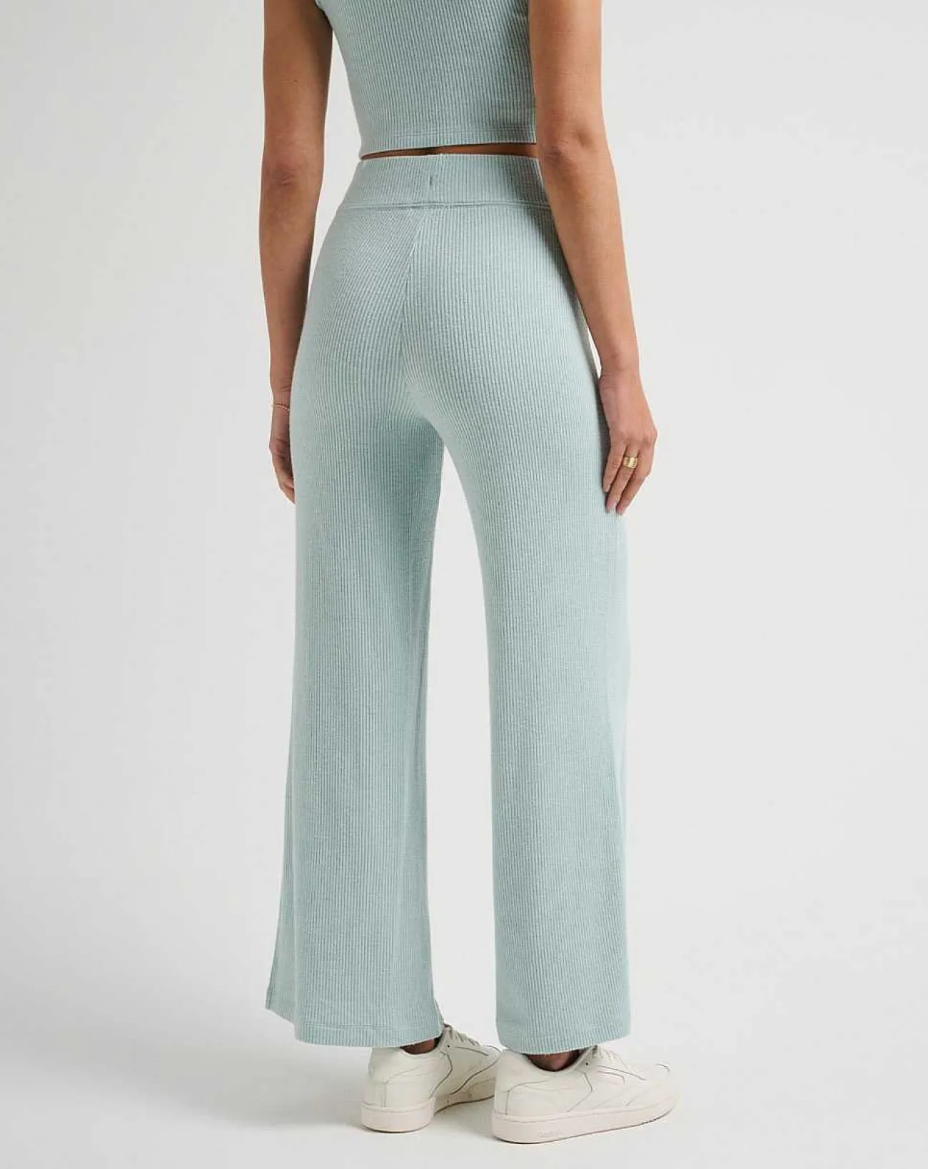 TravisMathew Pants>Evening Retreat Wide Rib Pant