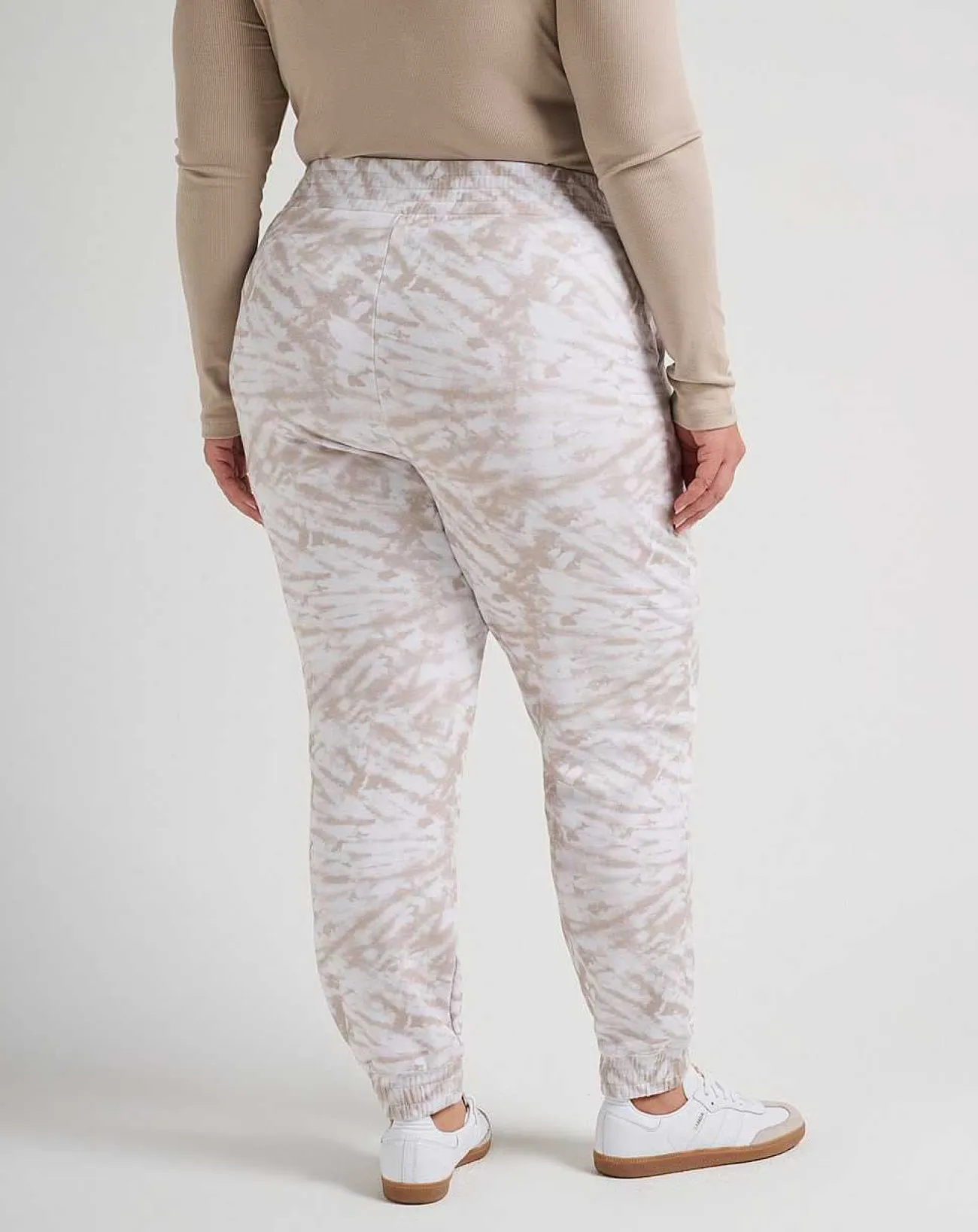 TravisMathew Pants>Flora And Fauna Cloud Fleece Jogger