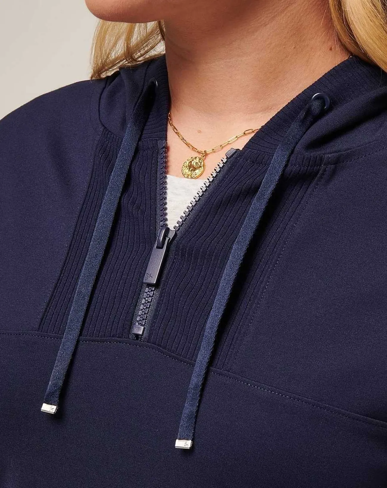 TravisMathew Hoodies & Pullovers>Friday Ponte Half Zip Hoodie