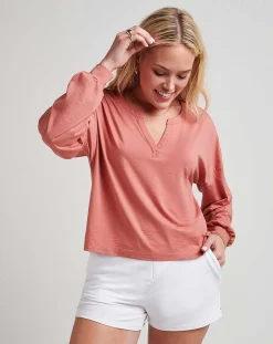 TravisMathew Shirts & Tops><noscript><img width=