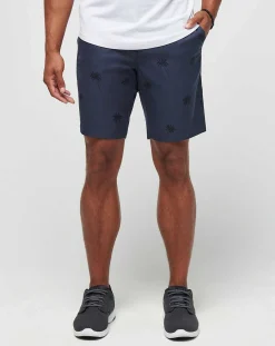 TravisMathew Shorts><noscript><img width=