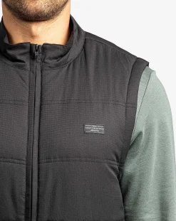 TravisMathew Outerwear><noscript><img width=