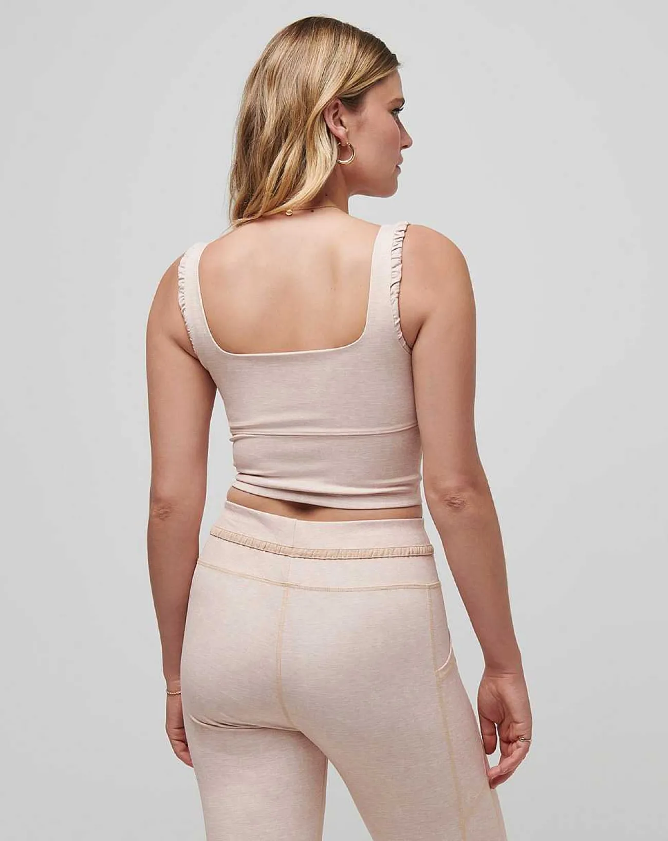 TravisMathew Shirts And Tops>It'S A Date Moveknit Tank
