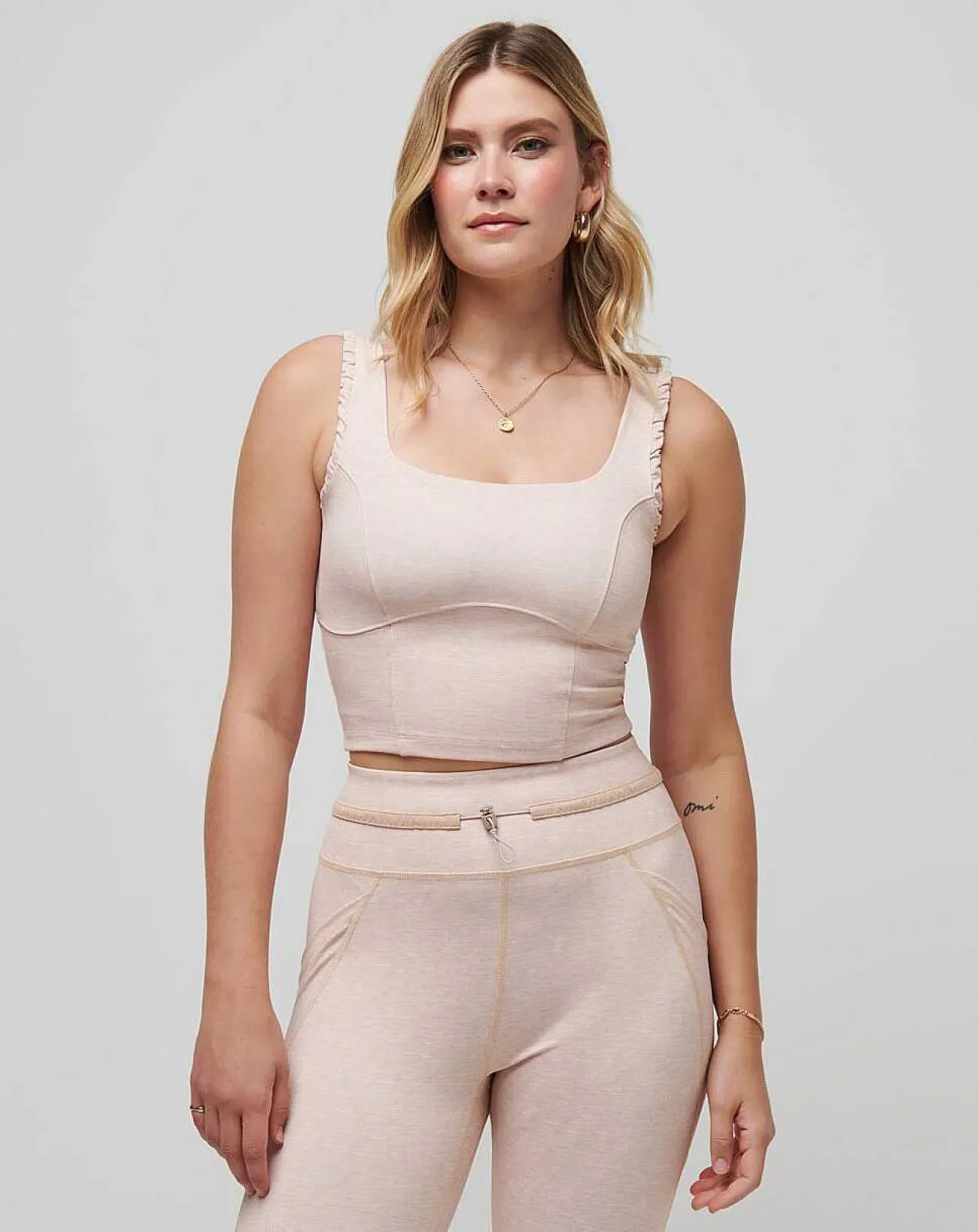 TravisMathew Shirts And Tops>It'S A Date Moveknit Tank