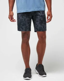 TravisMathew Shorts><noscript><img width=