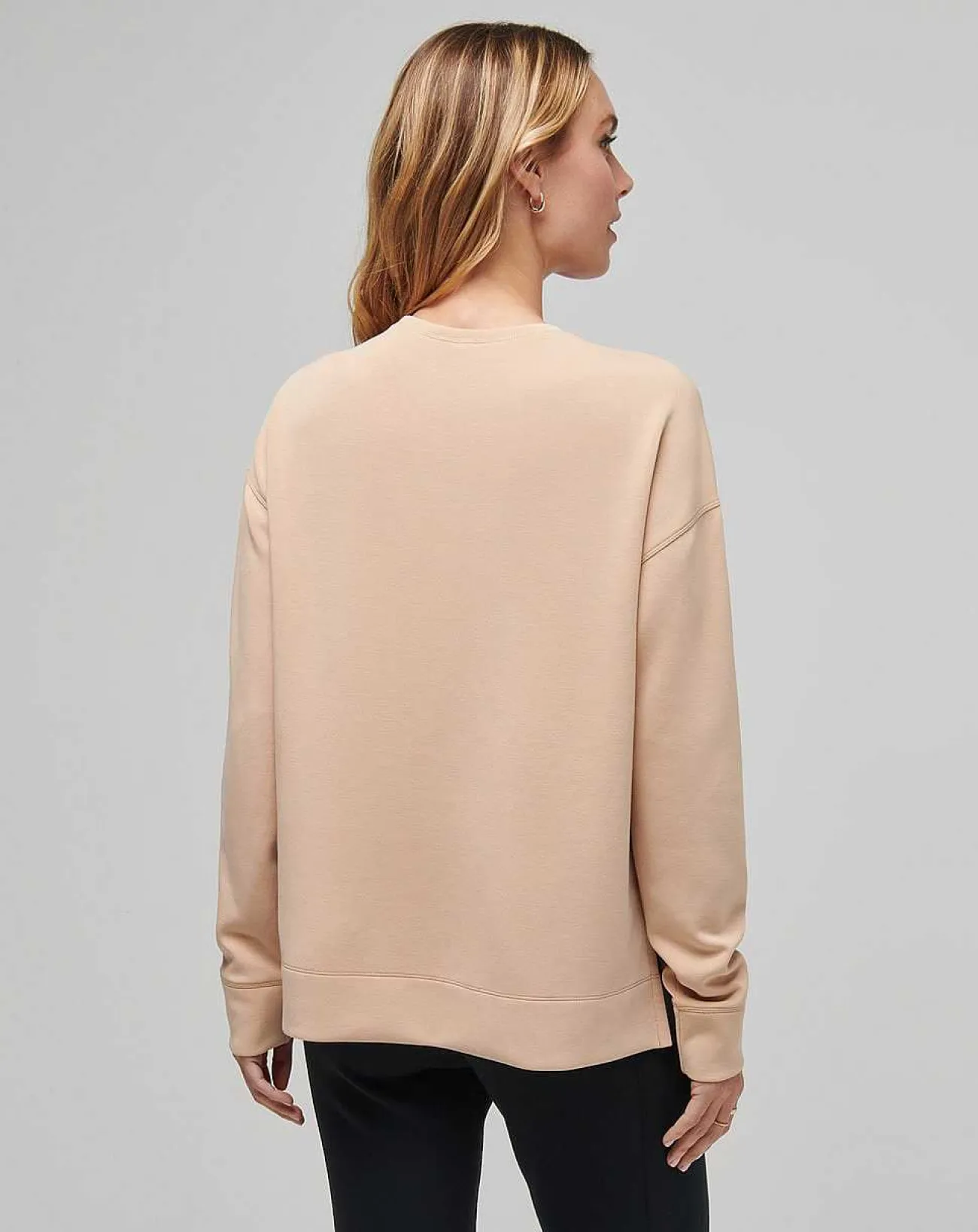 TravisMathew Hoodies & Pullovers>Lacewings Skyloft Crew