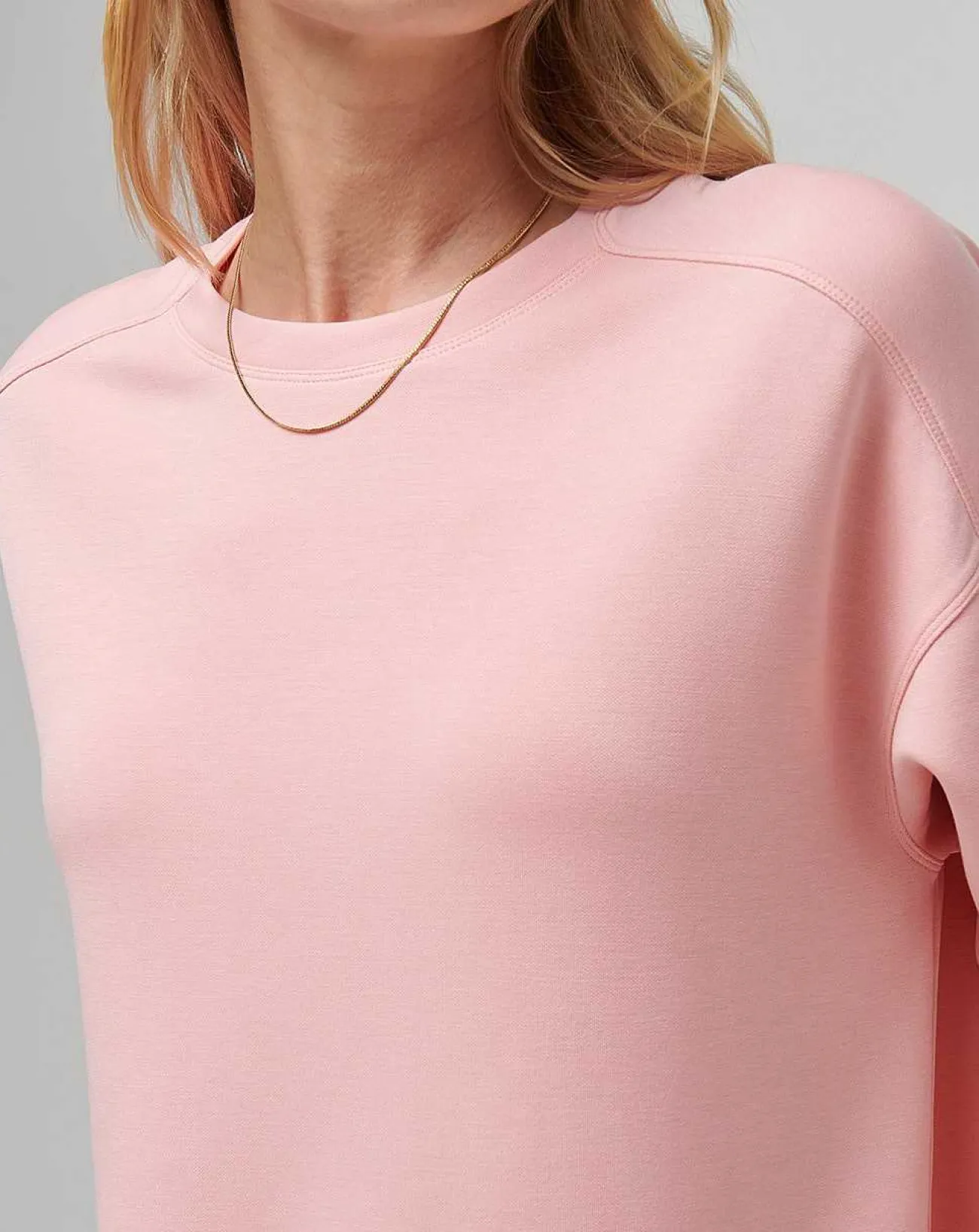 TravisMathew Hoodies & Pullovers>Lacewings Skyloft Crew