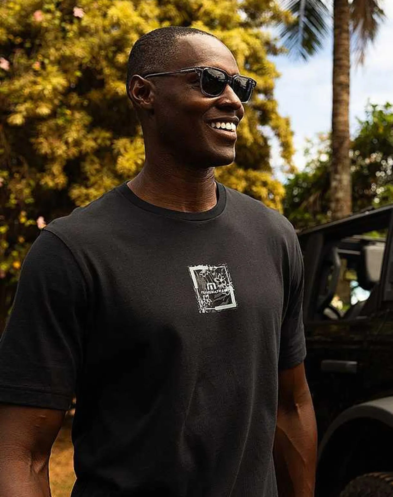 TravisMathew Tees>Living Aloha Tee