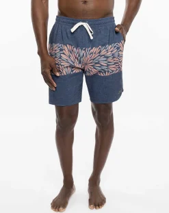 TravisMathew Shorts><noscript><img width=