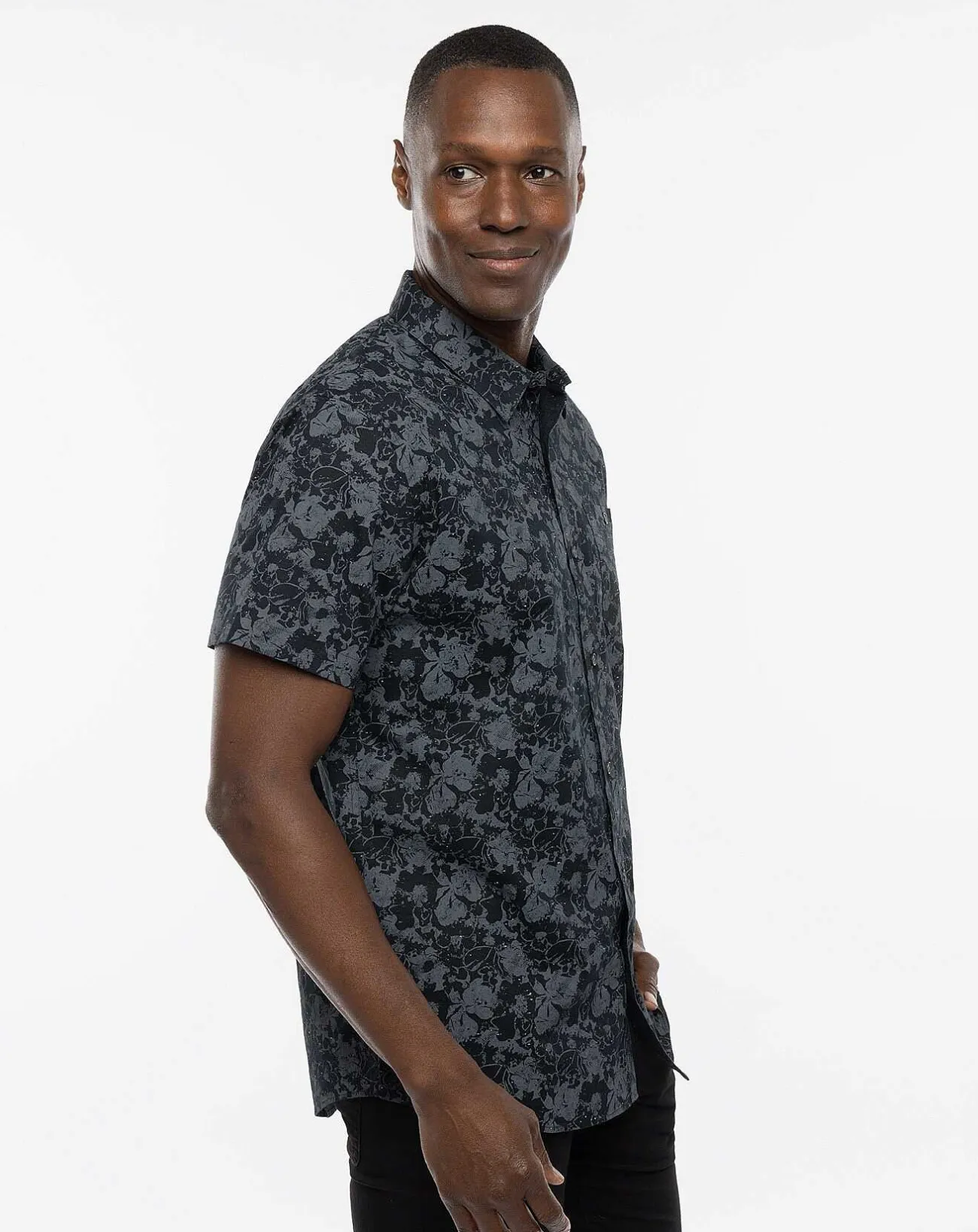 TravisMathew Button-Ups>Misplaced Memory Button-Up