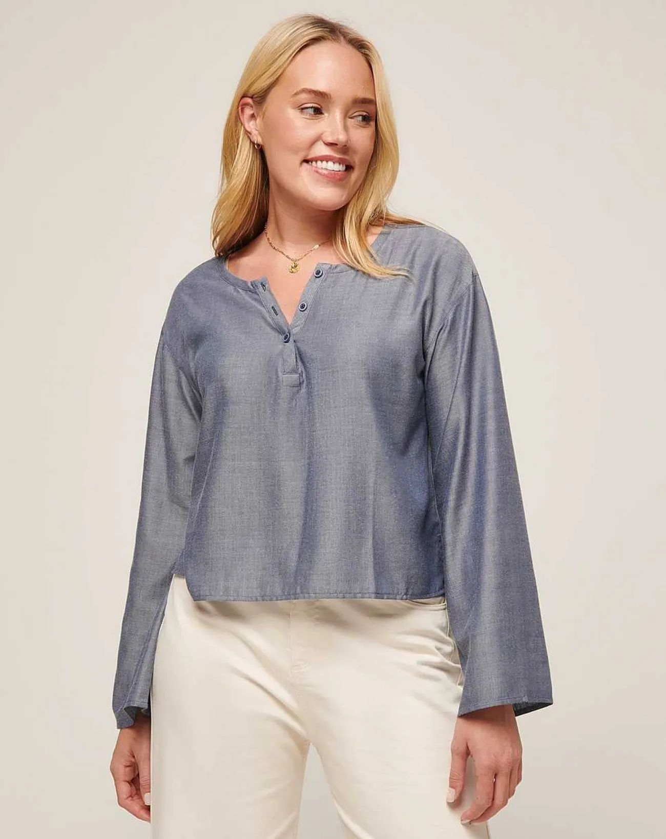 TravisMathew Shirts & Tops>More Bubbles Please Twill Top