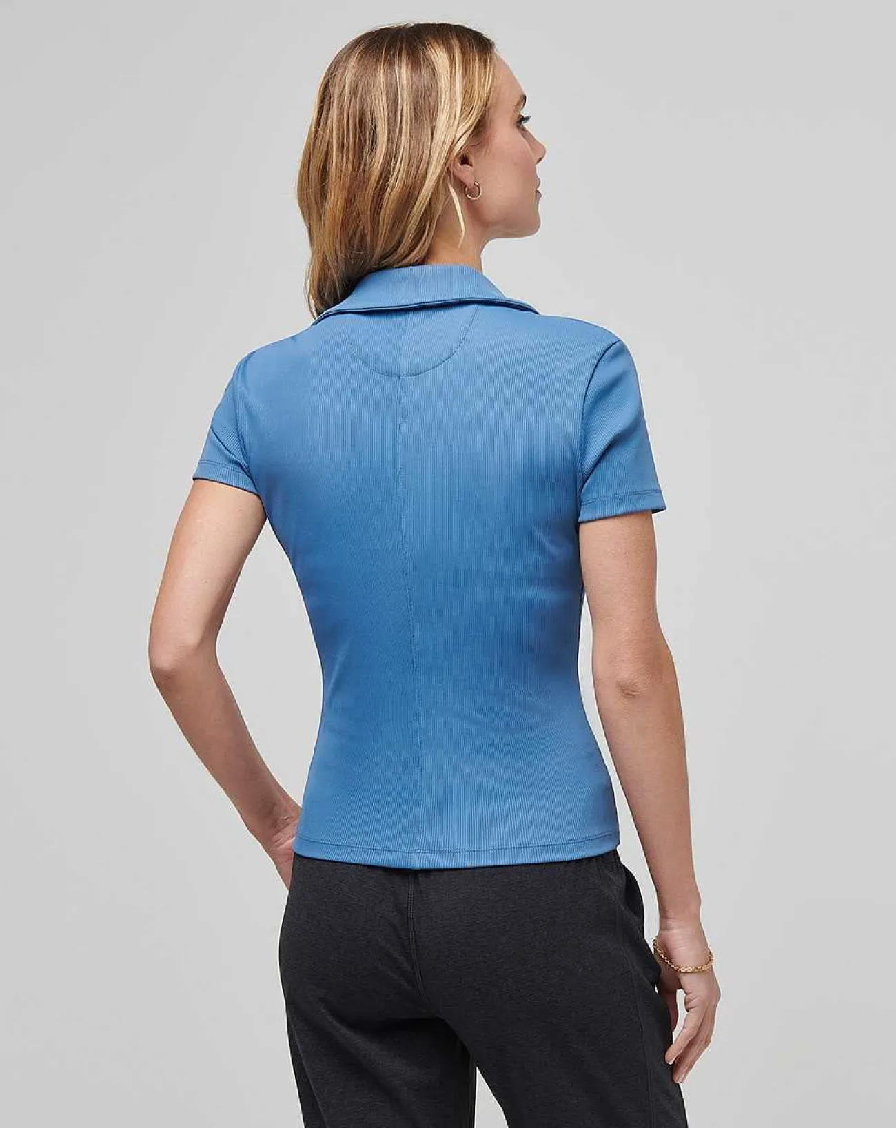 TravisMathew Polos>Moveknit Vneck Polo