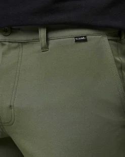 TravisMathew Pants><noscript><img width=