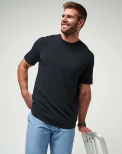 TravisMathew Shorts><noscript><img width=