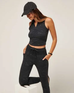 TravisMathew Polos>Scene Change Crop Polo