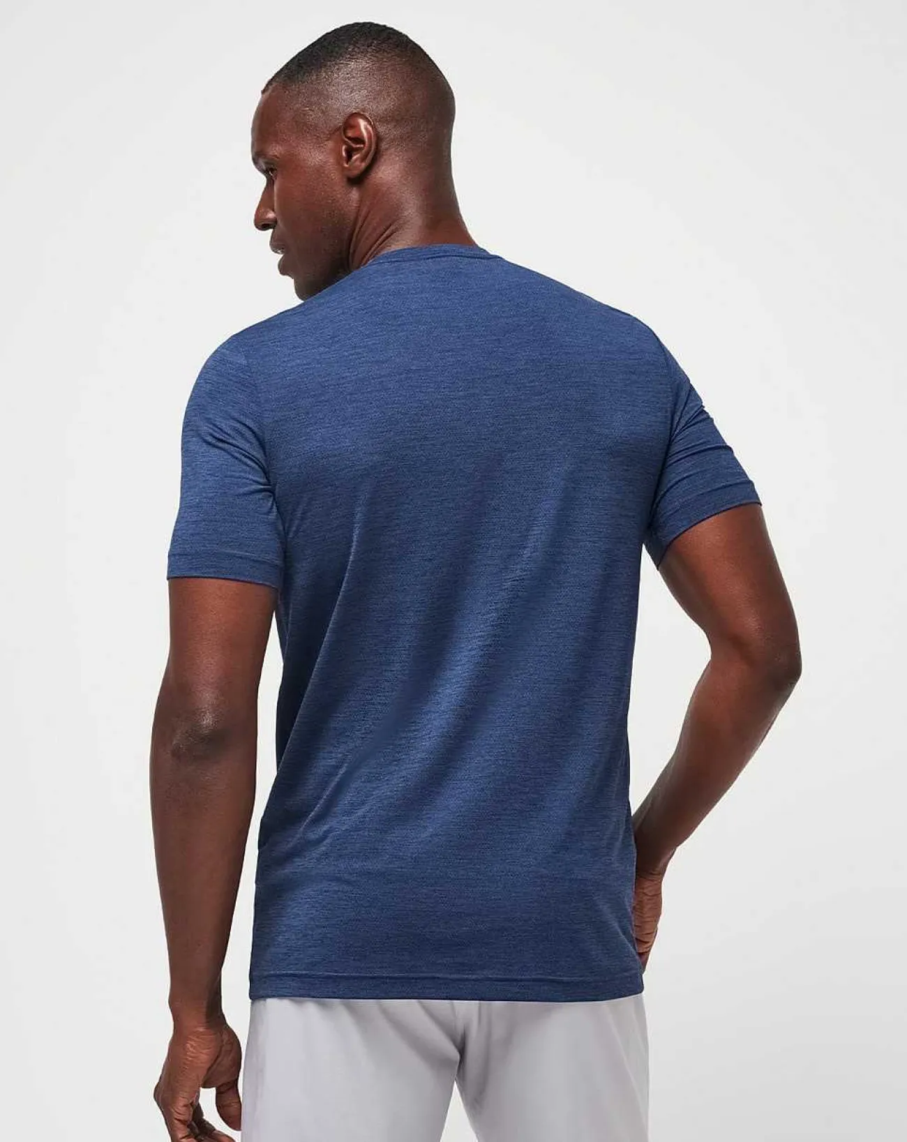 TravisMathew Tees>Scenic Vista Active Tee