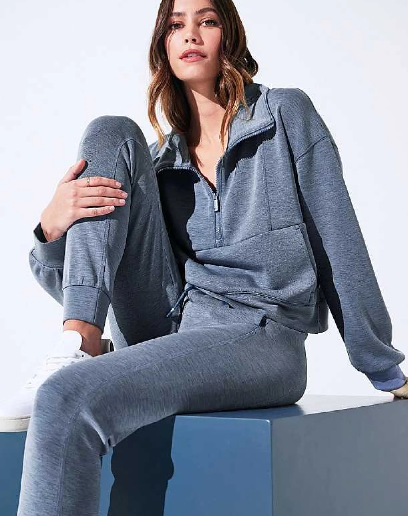 TravisMathew Hoodies & Pullovers>Skyloft Soft Half Zip
