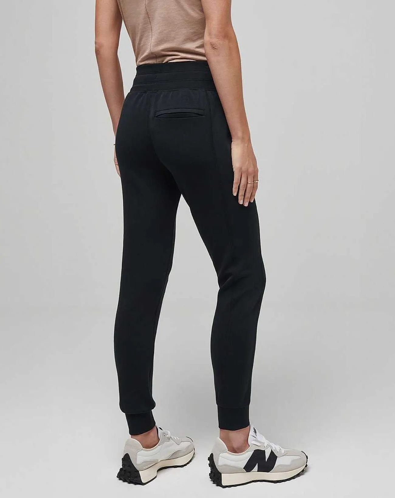 TravisMathew Pants>Skyloft Soft Jogger