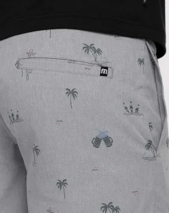 TravisMathew Shorts><noscript><img width=