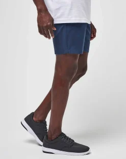 TravisMathew Shorts>Tech Chino Short 8In