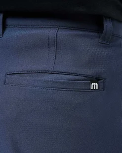 TravisMathew Youth Bottoms><noscript><img width=