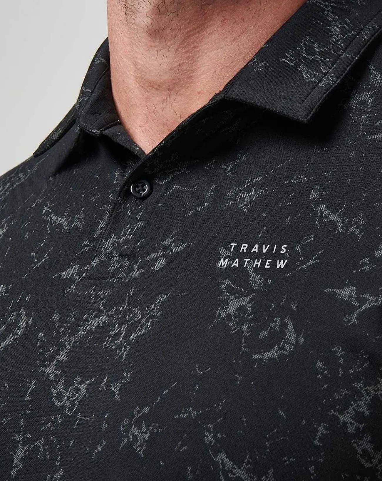 TravisMathew Polos>Warmer Tides Scoop Polo