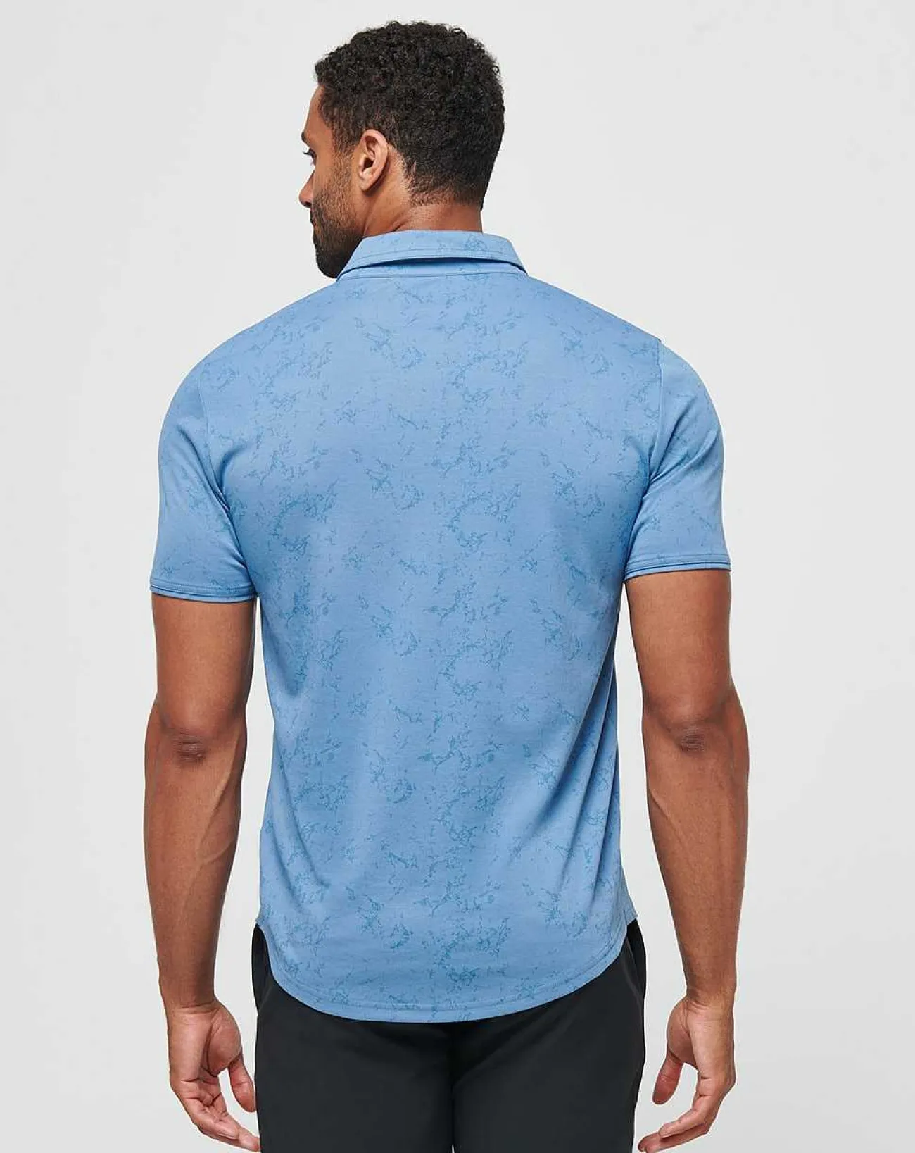 TravisMathew Polos>Warmer Tides Scoop Polo